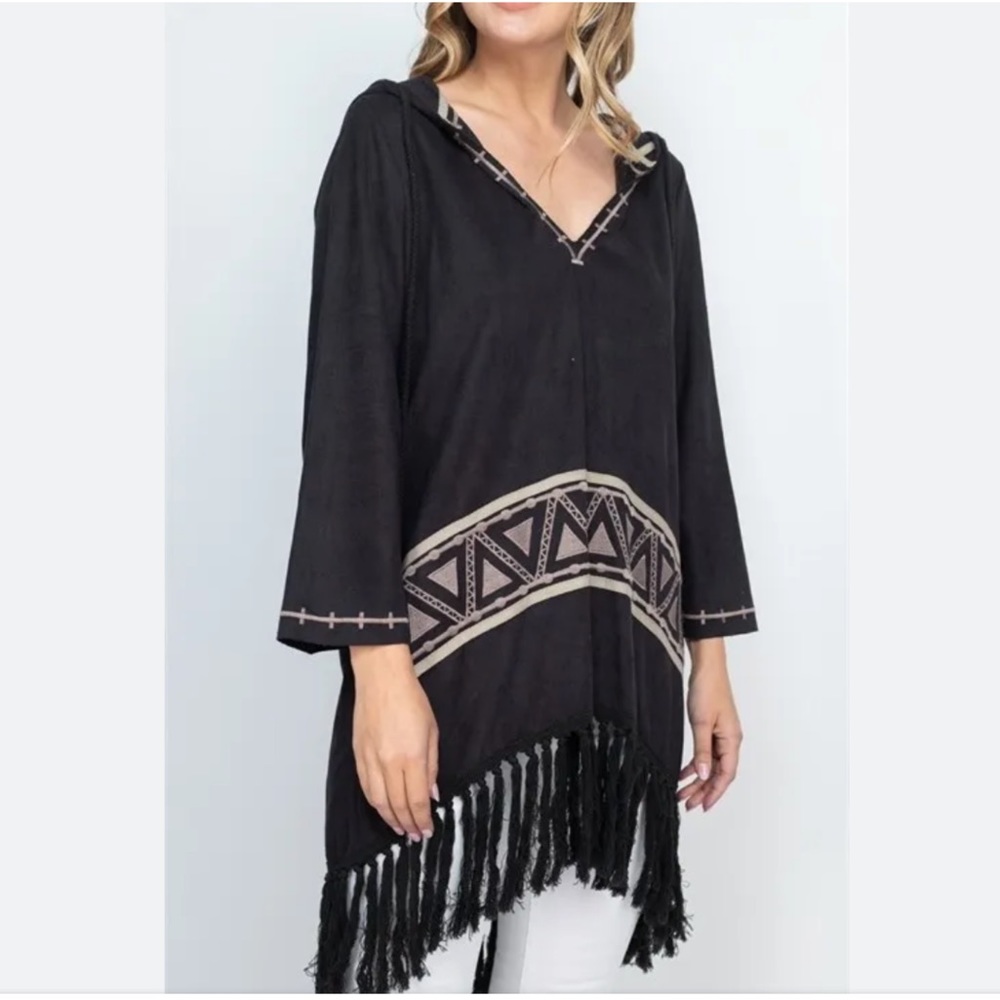 💝Boutique~☄️HOST PICK🖤Bohemian Suede Tunic w/Hood & Fringe